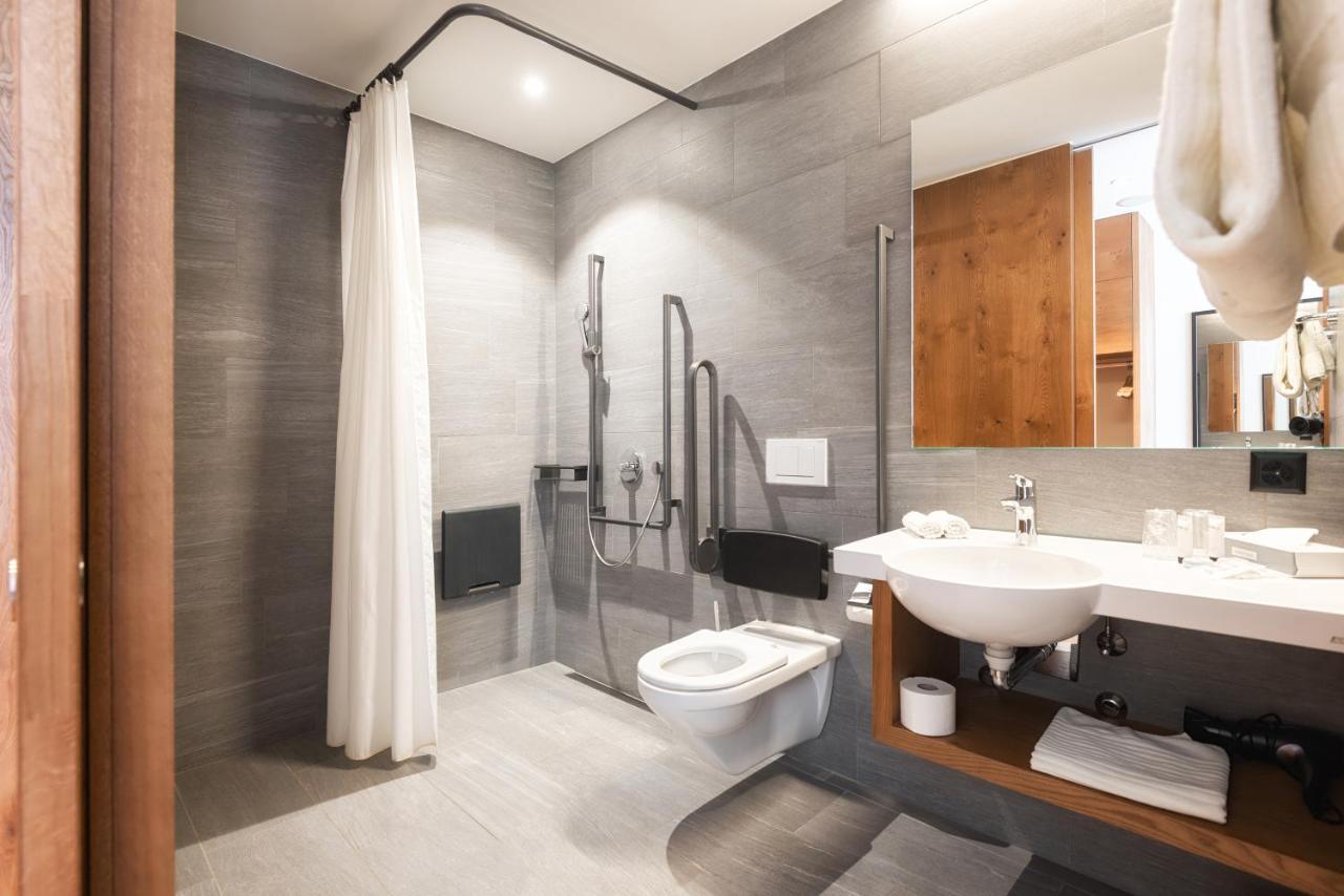 One66 Hotel